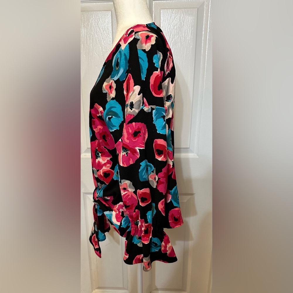 Juicy Couture black blue pink floral top summer  tropical colorful size large - Picture 6 of 10